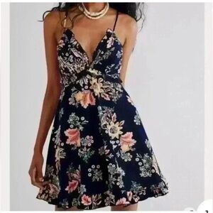 Free People Navy blue Baby whale corduroy mini dress. EUC, Size Medium